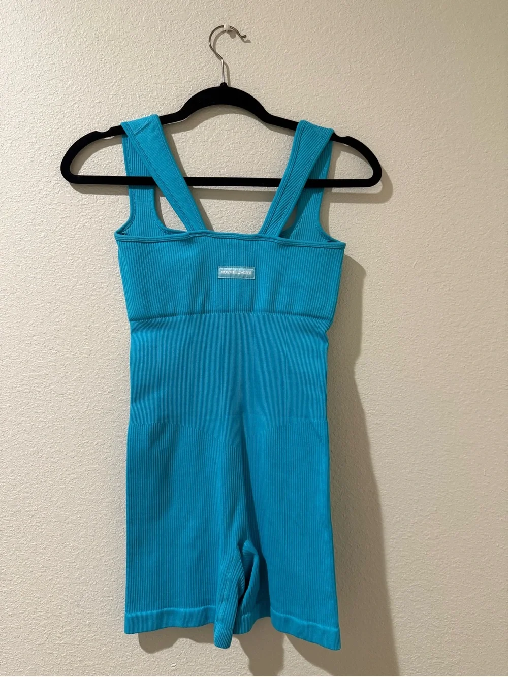 Fashion Nova stretch ribbed